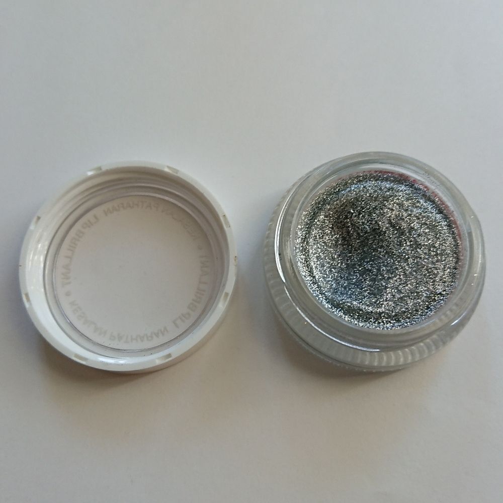 Kesalan patharan lip brilliant - Picture 3 of 3
